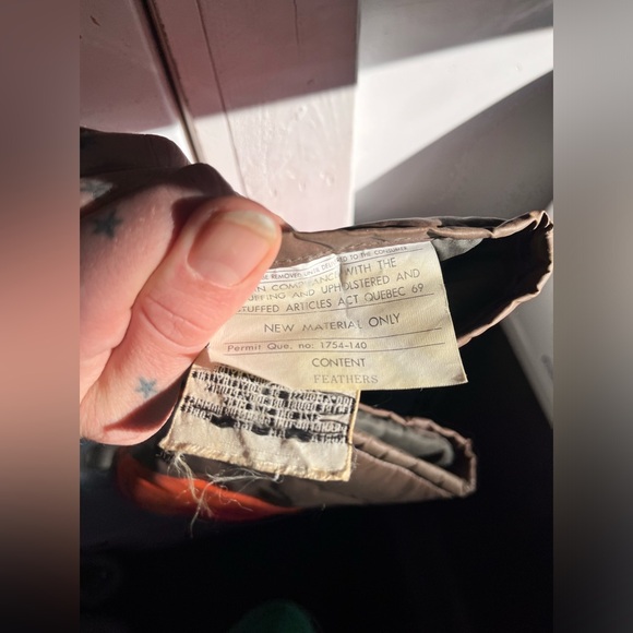 Retro Style Winter Skiing Gloves Duo 🪶 - Picture 3 of 3